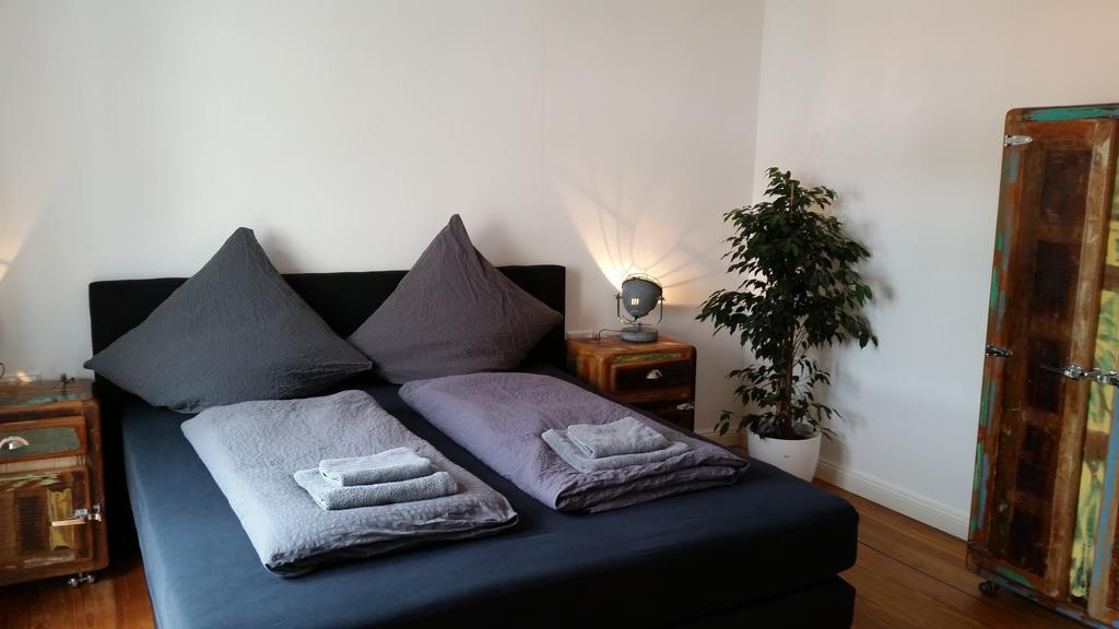 Uferpromenade Apartment Варен Екстериор снимка