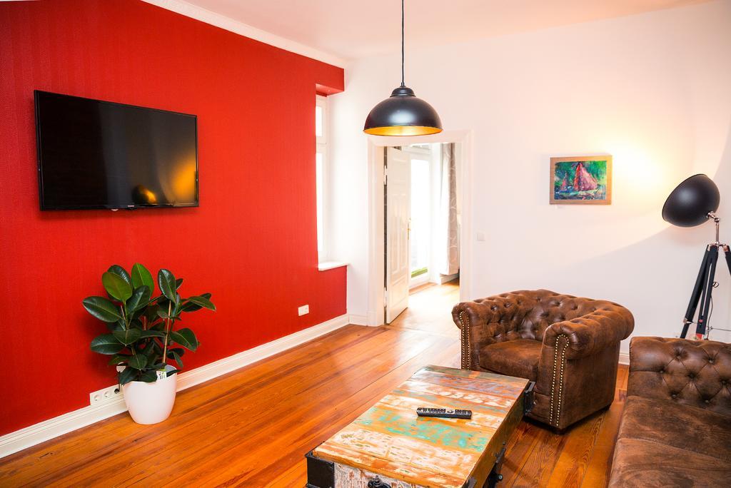 Uferpromenade Apartment Варен Екстериор снимка