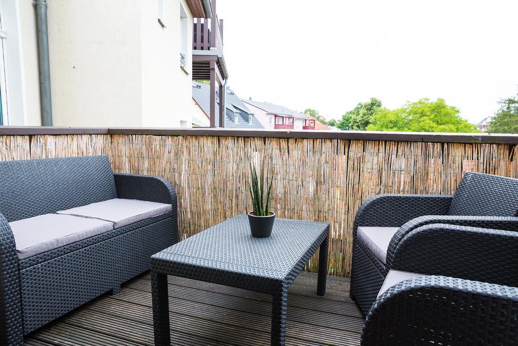 Uferpromenade Apartment Варен Екстериор снимка